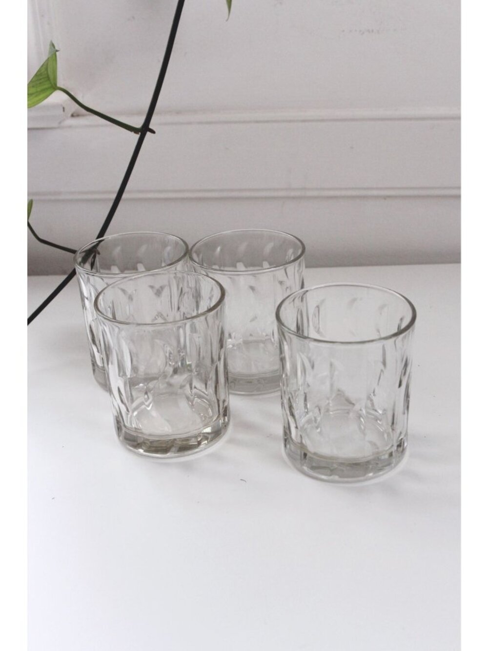 Vintage Clear Glass Tumblers Textured Wave, Crescent Moon or Half Moon Pattern, - Picture 2 of 5